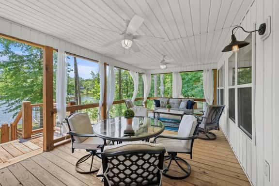Scenic Hideaway - Image 1