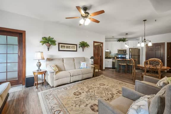 Waterside Villa-2BL 