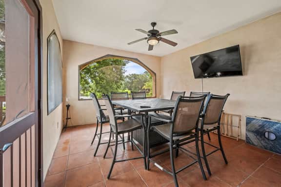 Waterside Villa-2BL 
